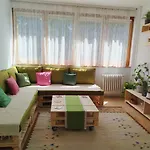 Appartement Heart Space, Your Soulful Sanctuary In